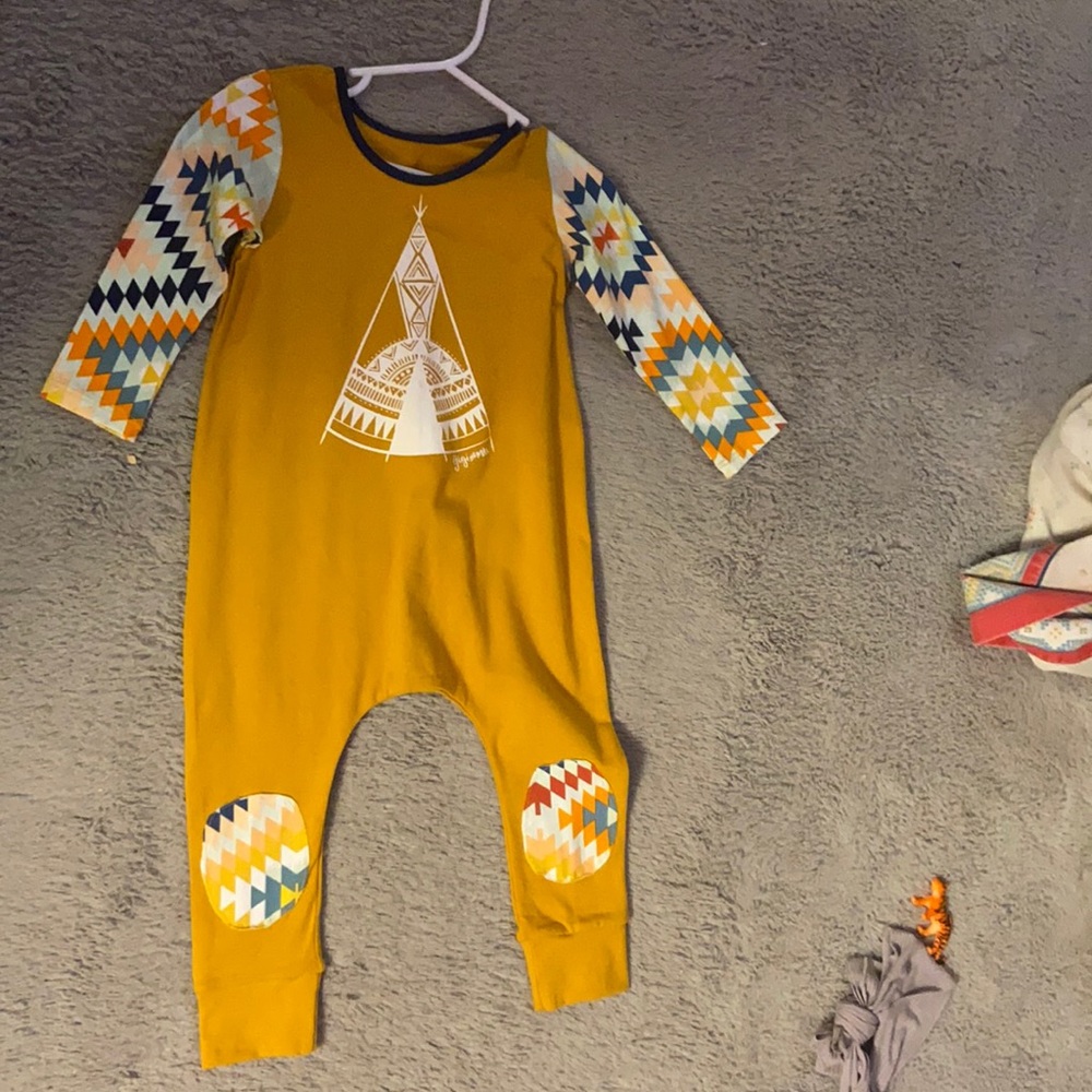 Gigi + max romper